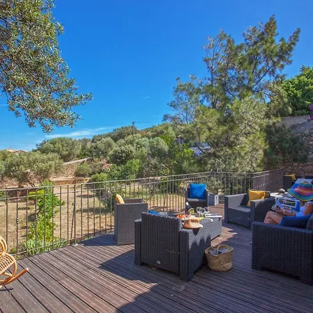 Bodri, Maison En Pierre Avec Vue Et Piscine Chauffee Vila