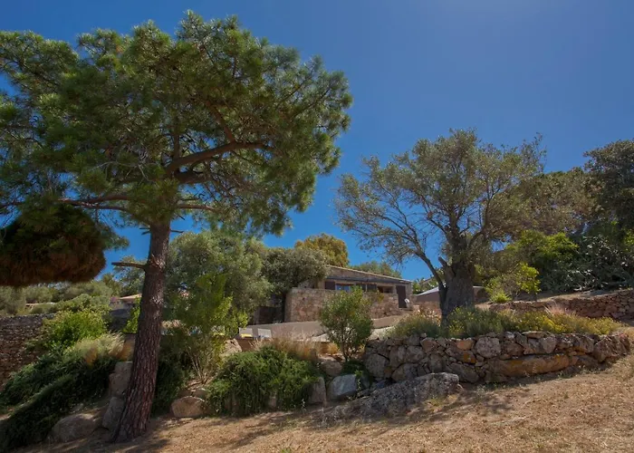 Bodri, Maison En Pierre Avec Vue Et Piscine Chauffee 别墅 LʼÎle-Rousse