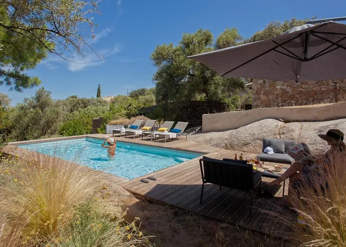 Bodri, Maison En Pierre Avec Vue Et Piscine Chauffee * LʼÎle-Rousse