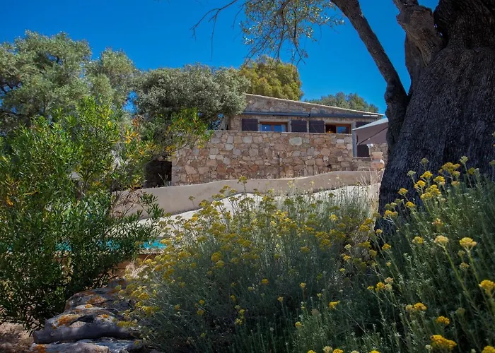Bodri, Maison En Pierre Avec Vue Et Piscine Chauffee 别墅 LʼÎle-Rousse