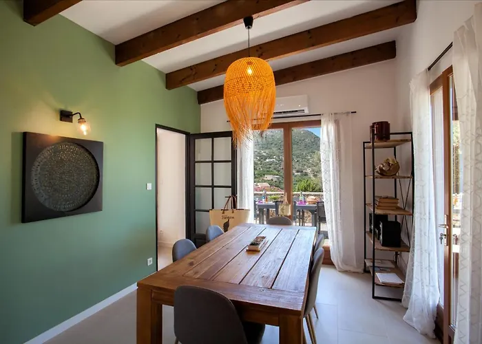 Bodri, Maison En Pierre Avec Vue Et Piscine Chauffee * LʼÎle-Rousse